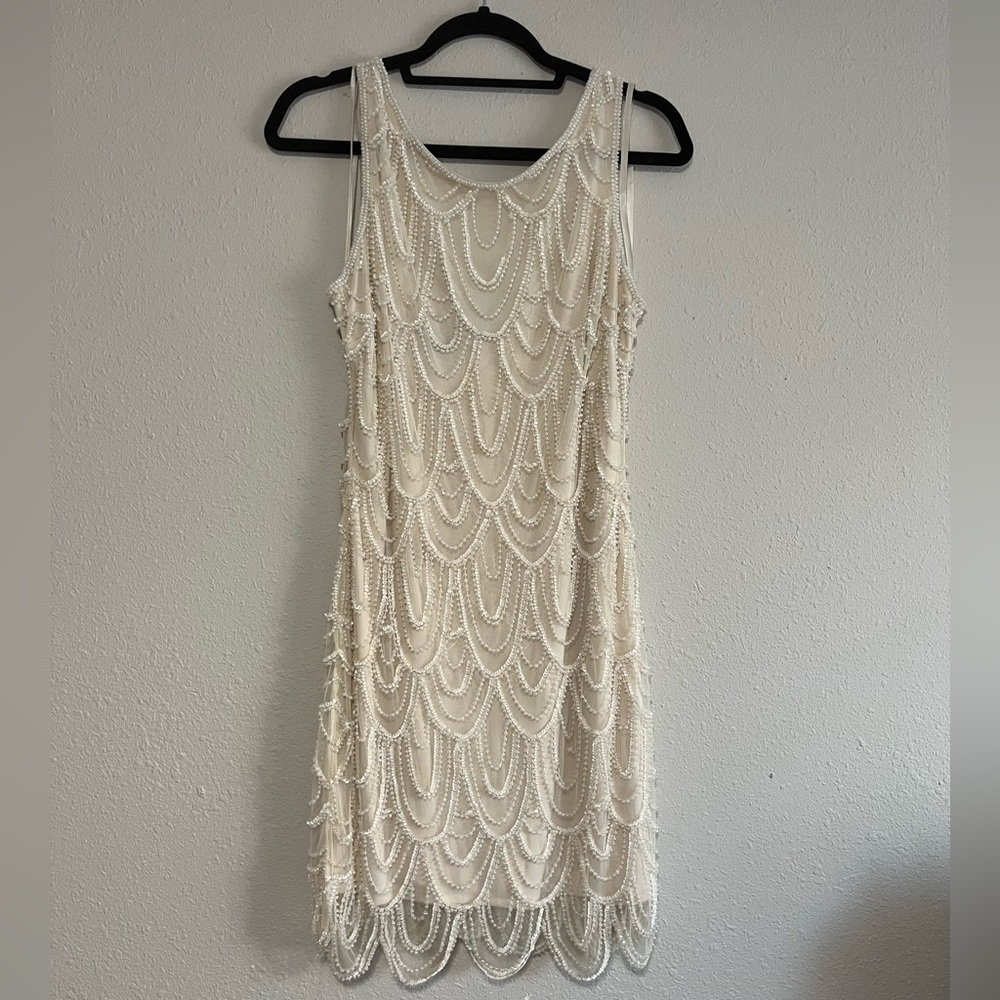 Pisarro Nights White Beaded Cocktail Dress